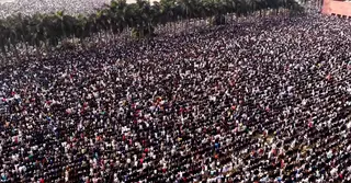 সংসদ ভবন এলাকা জনসমুদ্র